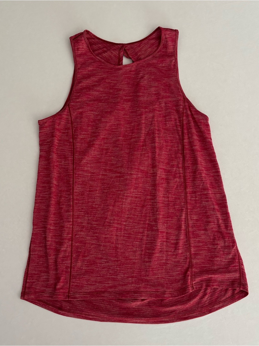 lululemon athletica Women's Red Sleeveless Tank with Keyhole Back